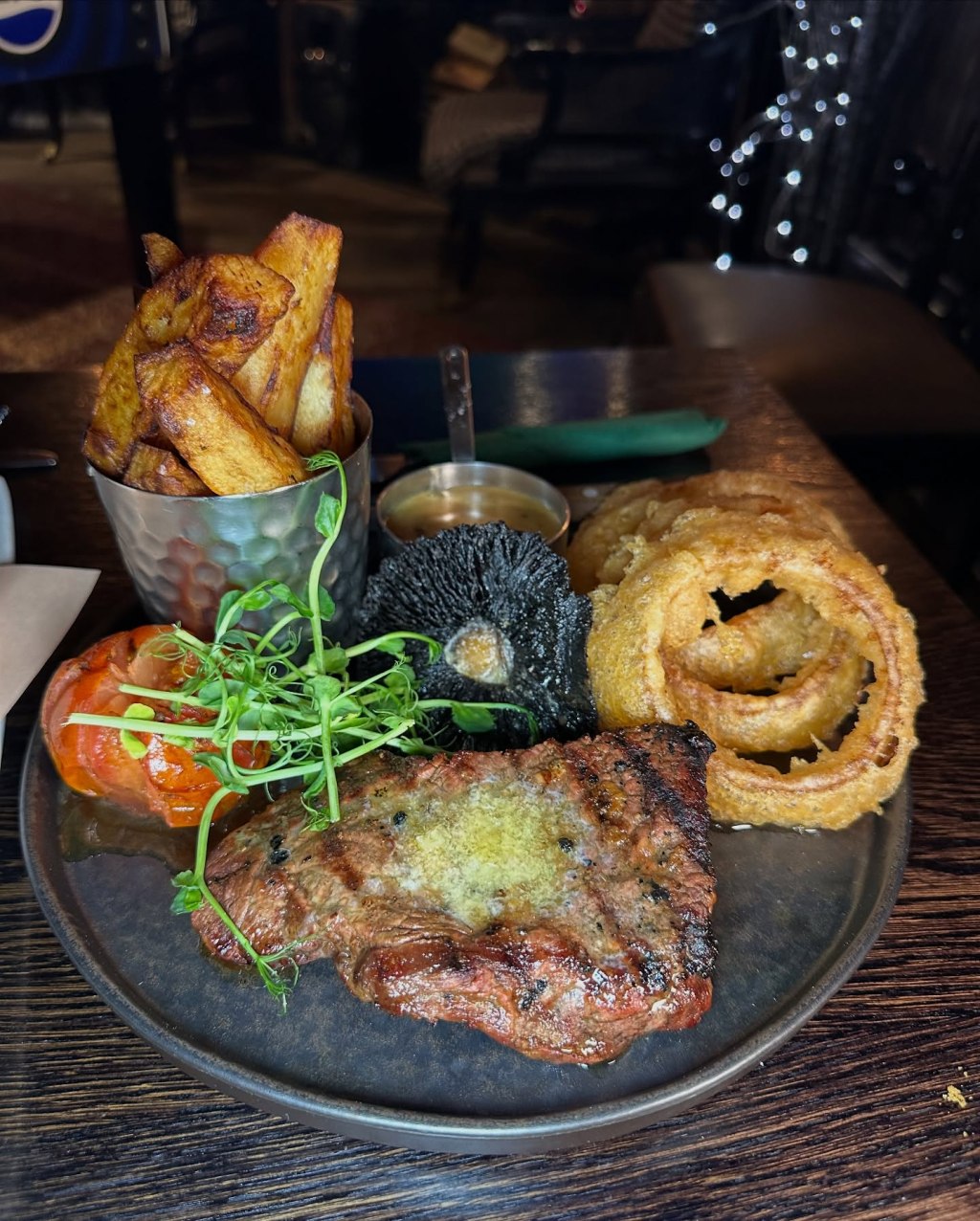 The Sticky Wicket, Durham – Pub classics and doggy&nbsp;dinner