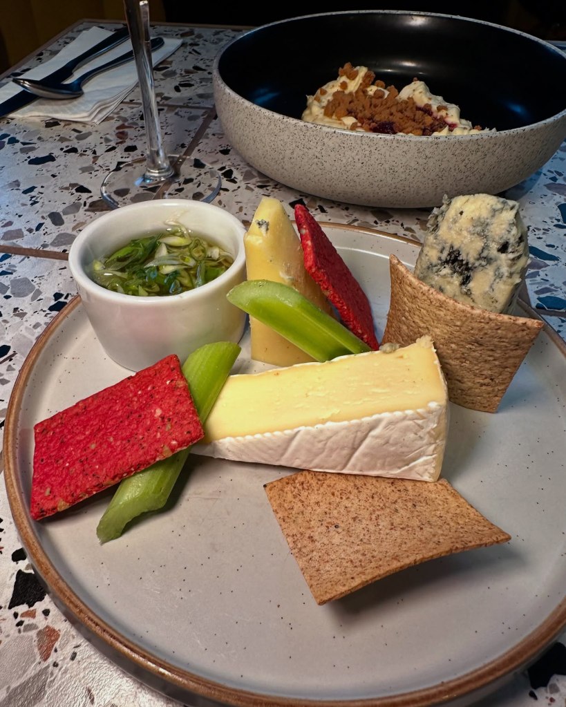 Cheese board with chutney and crackers as a dessert option at Horticulture