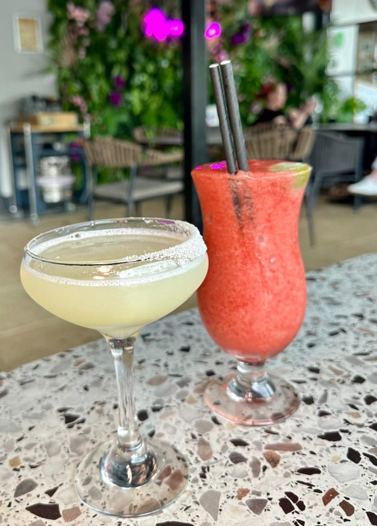 Margarita and frozen strawberry daiquiri mocktail at River Bar Washington