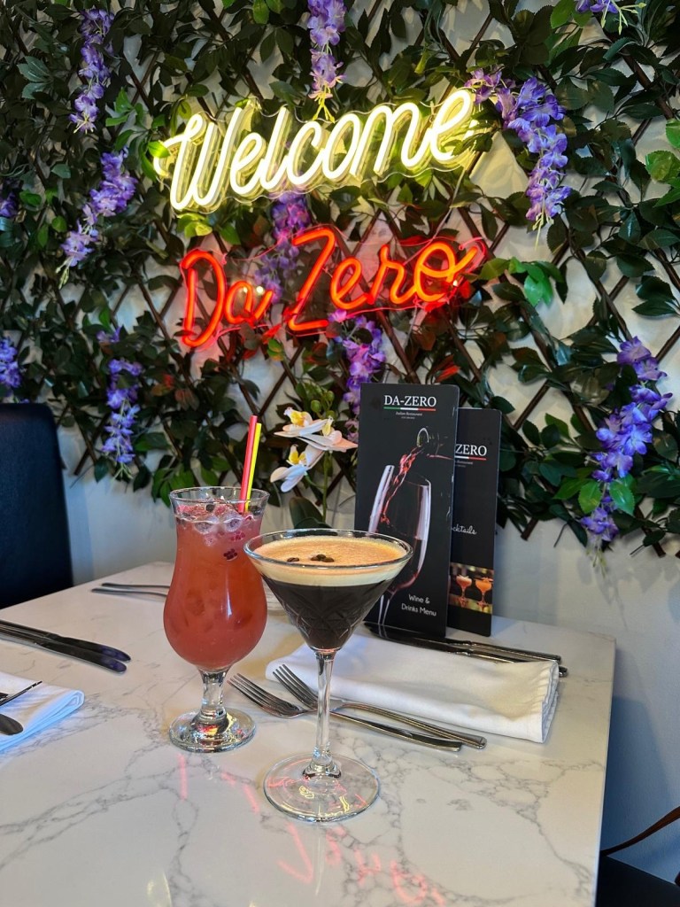 Strawberry daiquiri mocktail and espresso martini at Da-Zero restaurant