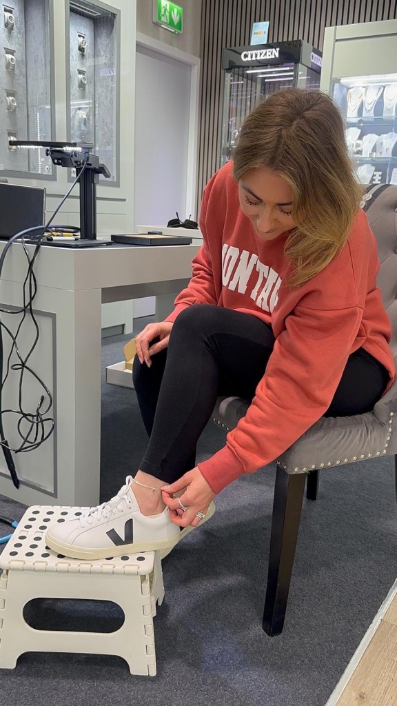 Fitted silver anklet from David Summerfield’s permanent jewellery range