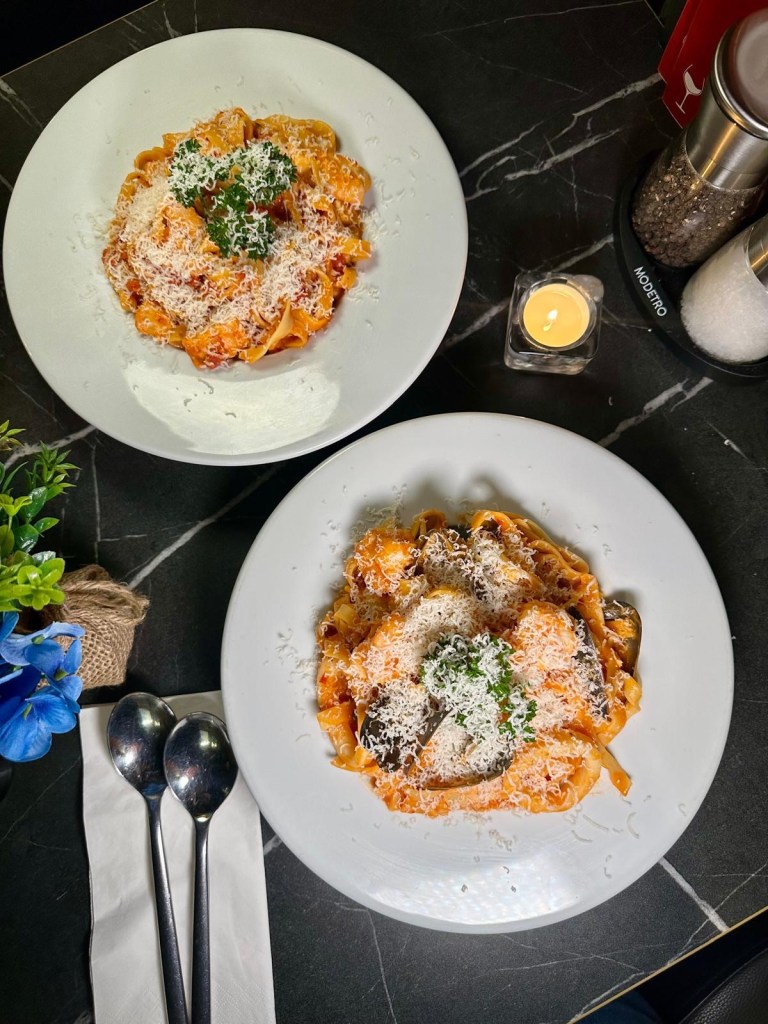 Traditional Italian pasta dishes at Pacino’s South Shields featuring chorizo di pollo and frutti di mare with rich tomato and chilli sauces.