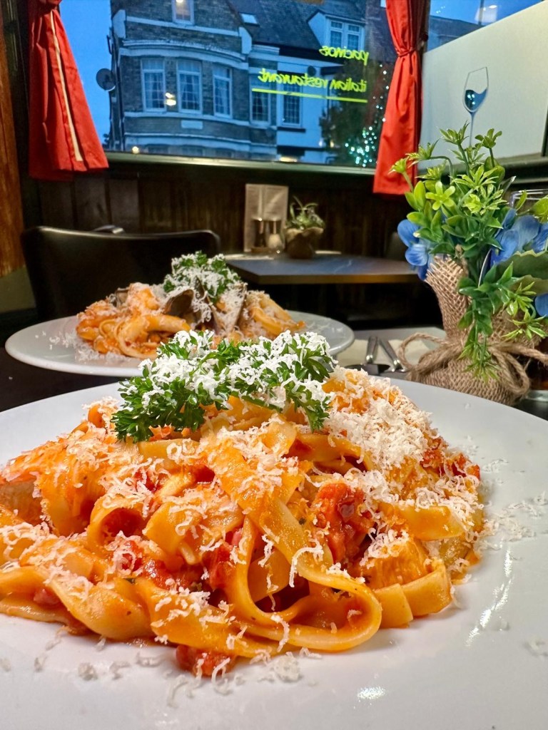 Chorizo di pollo pasta at Pacino’s South Shields with chicken and chorizo in a rich tomato, basil, chilli and garlic sauce.